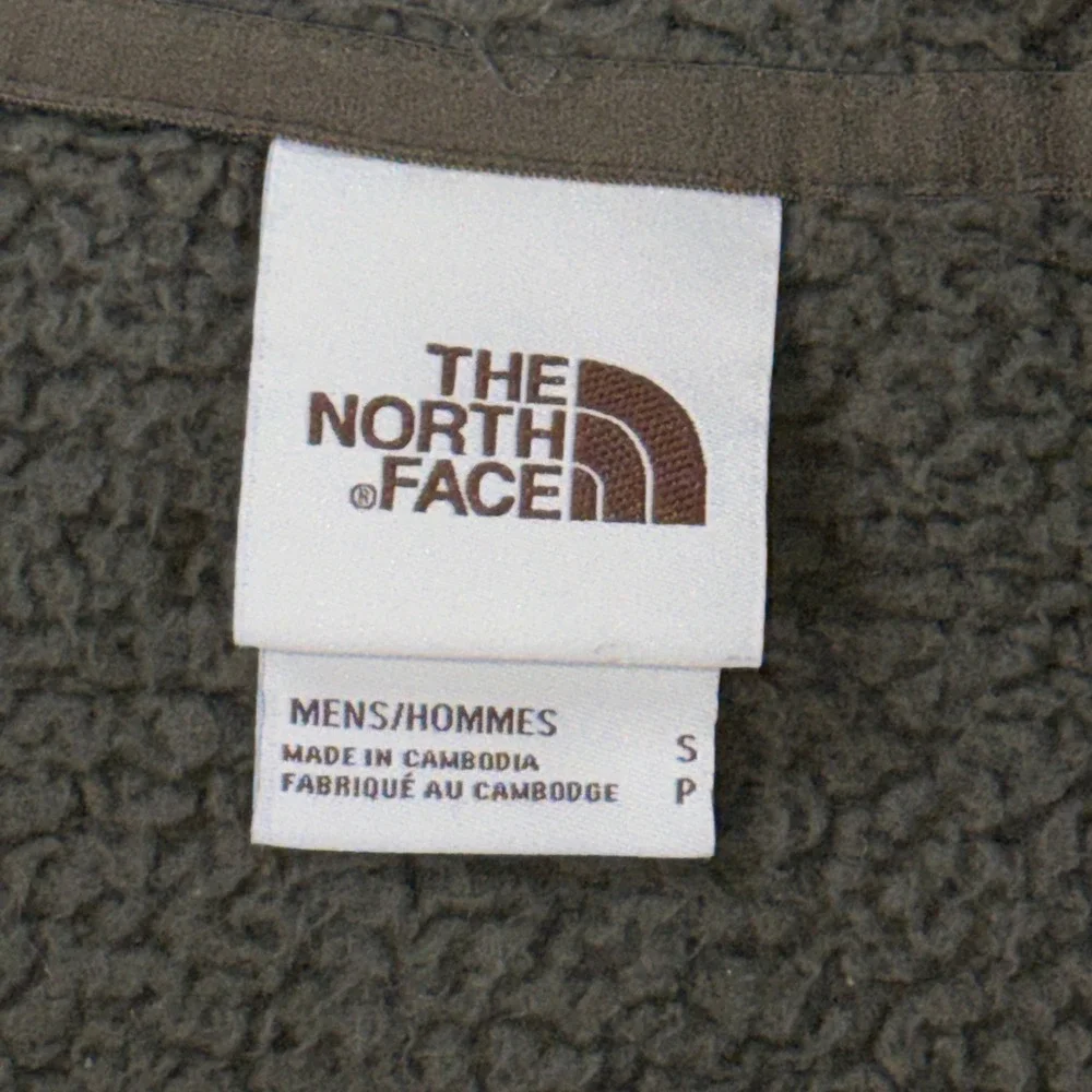 The North Face Mens Campshire Sherpa Fleece Quarter Zip Hoodie Green Small